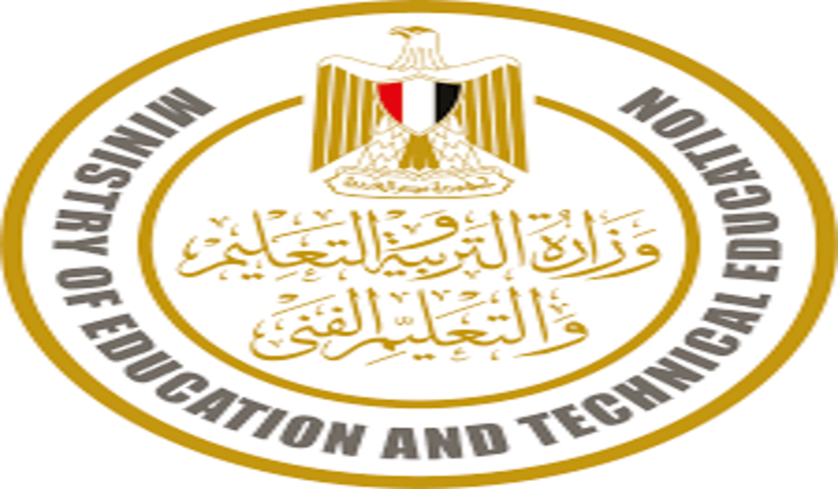 وزارة التربية المصرية تحسم حقيقة إلغاء الجيولوجيا وعلم النفس وتضع حدًّا للشائعات